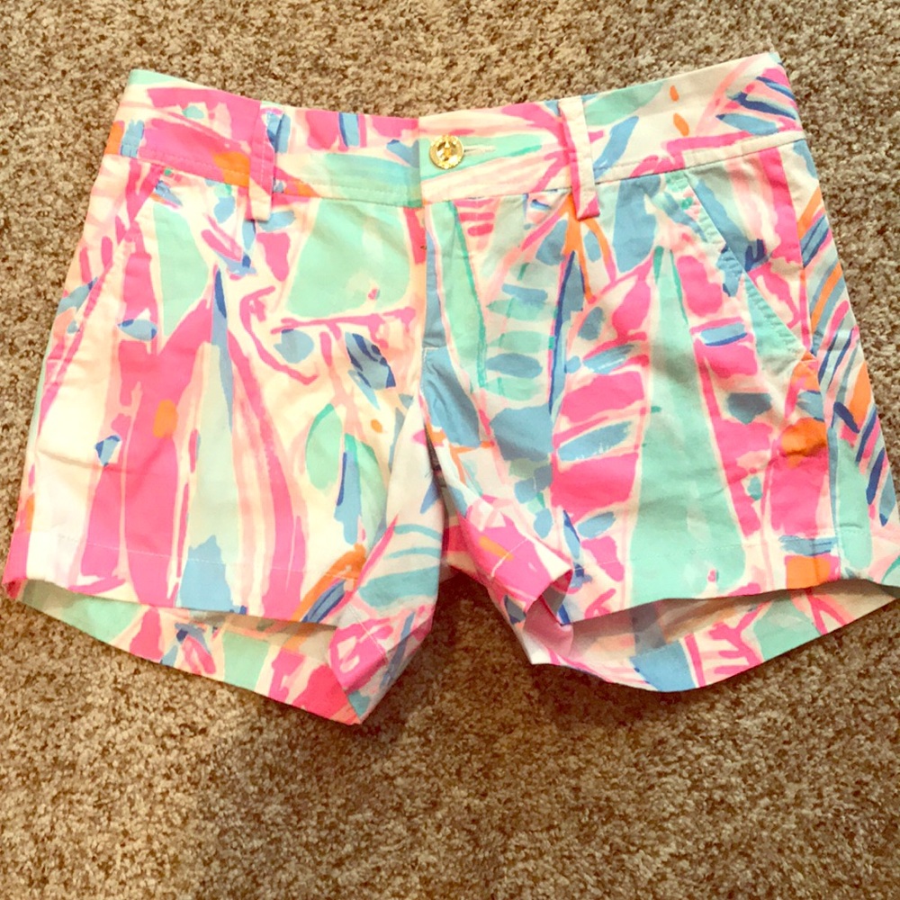 Lilly Pulitzer Callahan shorts size 2